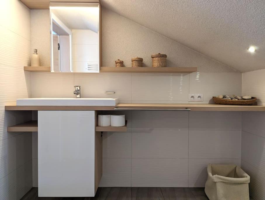 Dwupoziomowy Apartament Na Kazimierzu Apartman Krakkó Kültér fotó